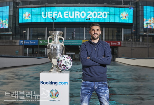 UEFA EURO 2020™ 부킹닷컴 글로벌 홍보대사 다비드 비야 ⓒ부킹닷컴