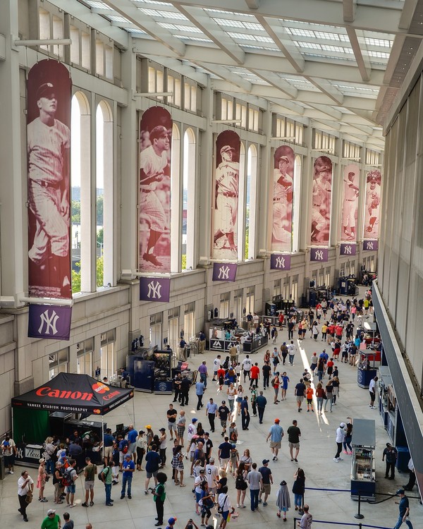 브로드웨이인바운드는 2020 MLB 정규 시즌 뉴욕 양키스의 홈 경기 티켓 예매 서비스를 시작했다. ⓒbroadwayinbound